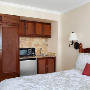 Islander On The 352 Oceanfront *penthouse* Ac Pool United States