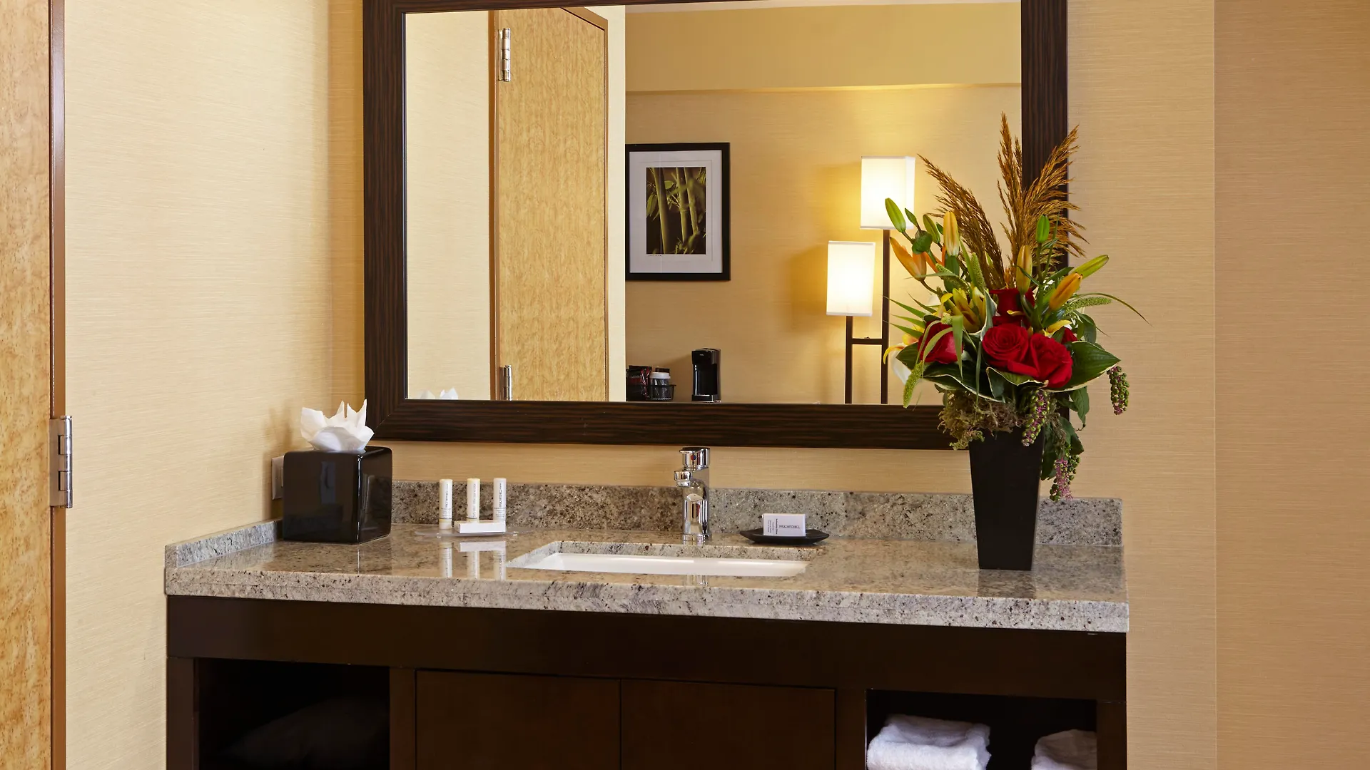 *** Hotel Courtyard By Marriott Los Angeles Lax / Century Boulevard United States