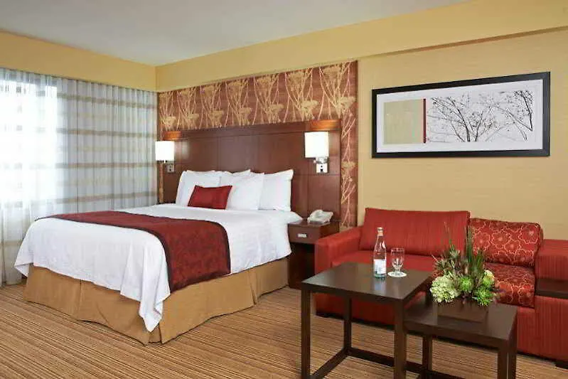 Courtyard By Marriott Los Angeles Lax / Century Boulevard